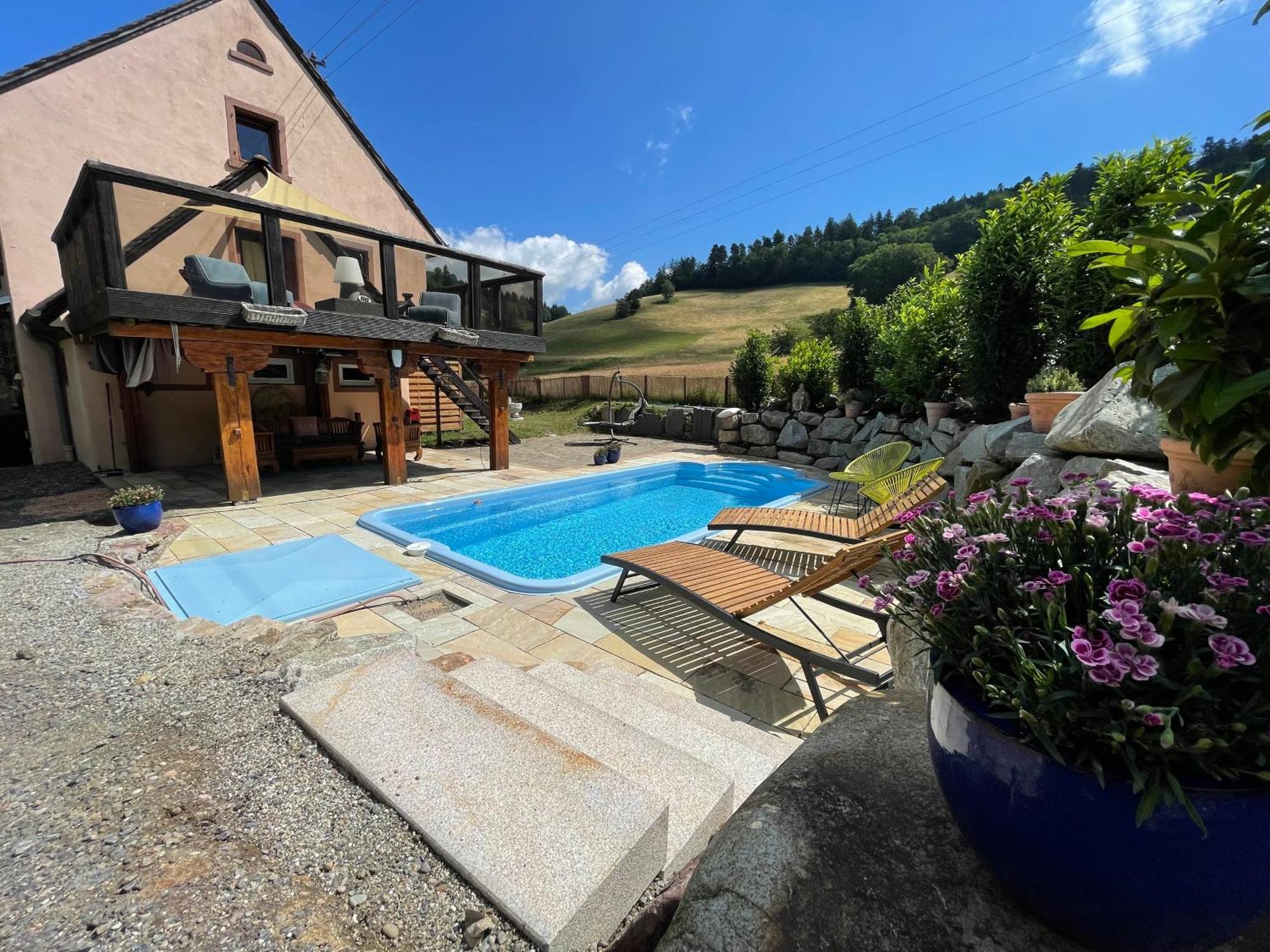 Ferienhaus Kappel Mit Pool Freiburg im Breisgau Ngoại thất bức ảnh